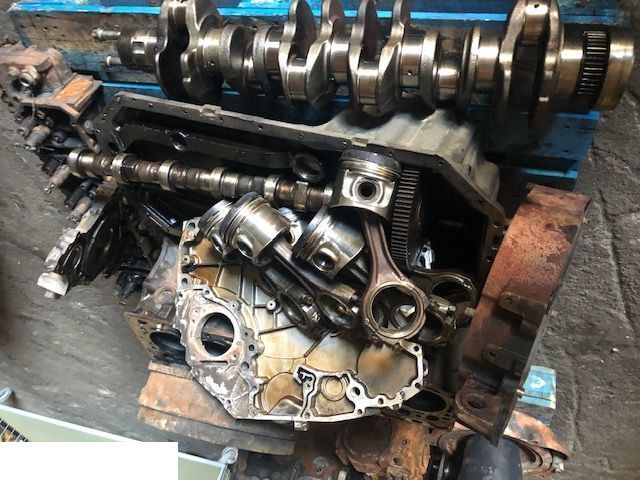 Deutz TCD2012 L06 4V - Wałek Rozrządu - Camshaft for Agricultural machinery: picture 1 Deutz TCD2012 L06 4V - Wałek Rozrządu - Camshaft for Agricultural machinery: picture 1