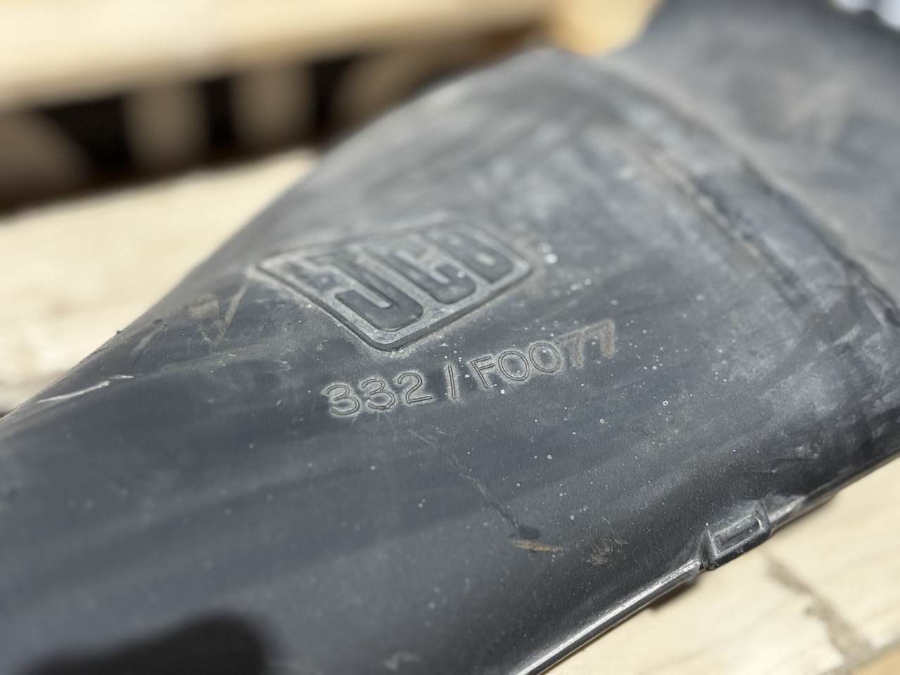 JCB 332/F0077 Kanał Rura Wlotowa - Air intake pipe for Construction machinery: picture 2 JCB 332/F0077 Kanał Rura Wlotowa - Air intake pipe for Construction machinery: picture 2