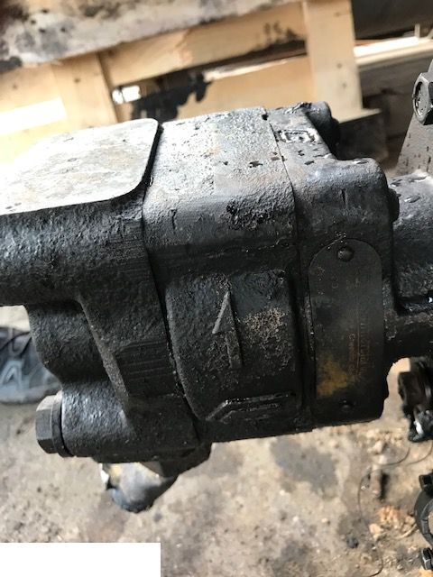 John Deere 3200 3215 3400 3415 - Pompa Hydrauliki - Hydraulic pump for Agricultural machinery: picture 3 John Deere 3200 3215 3400 3415 - Pompa Hydrauliki - Hydraulic pump for Agricultural machinery: picture 3