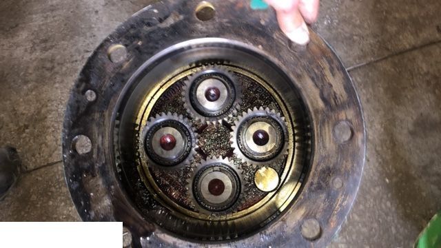John Deere 3220 - Piasta - Wheel hub for Agricultural machinery: picture 2 John Deere 3220 - Piasta - Wheel hub for Agricultural machinery: picture 2