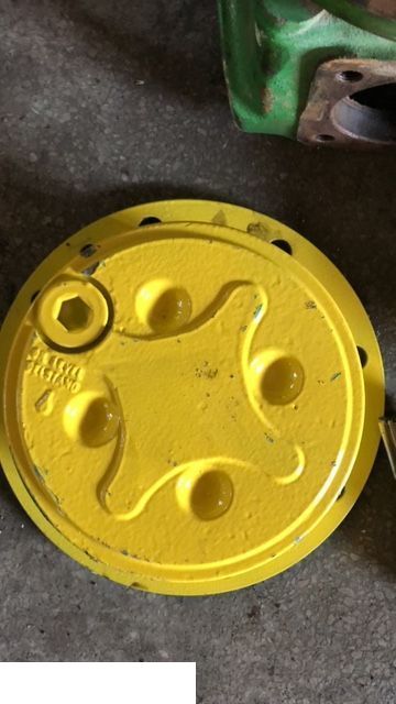 John Deere 3220 - Piasta - Wheel hub for Agricultural machinery: picture 4 John Deere 3220 - Piasta - Wheel hub for Agricultural machinery: picture 4