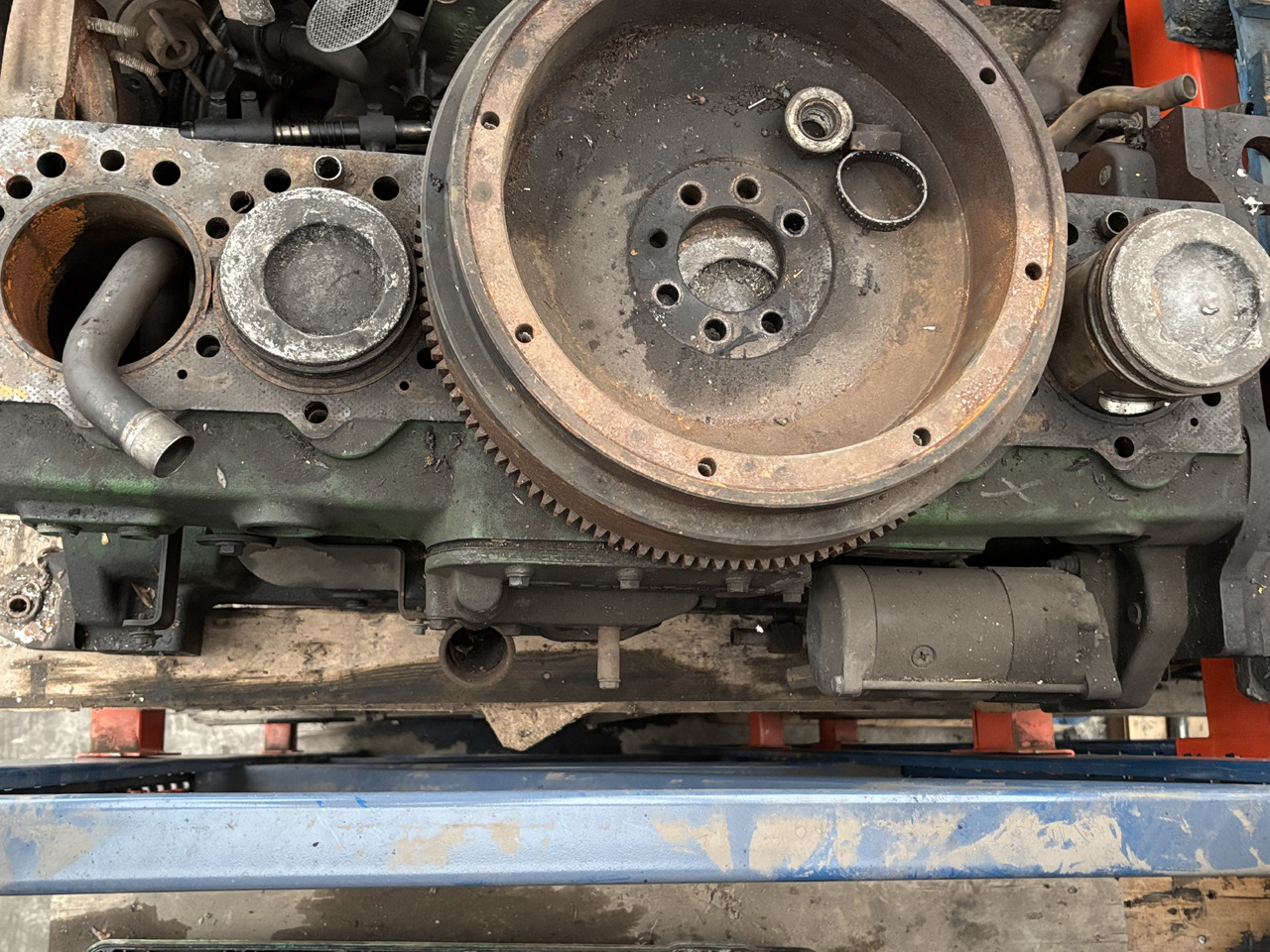 John Deere 6081 R127721 R127723 R120028 Cylinder Tłoki Klawiatura Koło Zamachowe CZĘŚCI - Flywheel for Agricultural machinery: picture 3 John Deere 6081 R127721 R127723 R120028 Cylinder Tłoki Klawiatura Koło Zamachowe CZĘŚCI - Flywheel for Agricultural machinery: picture 3