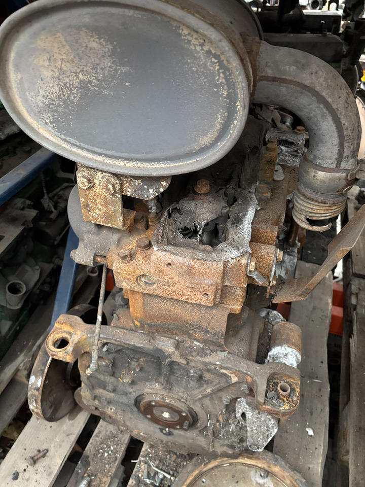 John Deere 6320 Silnik Pokrywa Kolektor Wał Tłumik Koło Pasowe CZĘŚCI - Engine and parts for Agricultural machinery: picture 4 John Deere 6320 Silnik Pokrywa Kolektor Wał Tłumik Koło Pasowe CZĘŚCI - Engine and parts for Agricultural machinery: picture 4