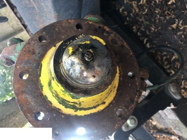 John Deere 6810 - Piasta Koła - Wheel hub for Agricultural machinery: picture 2 John Deere 6810 - Piasta Koła - Wheel hub for Agricultural machinery: picture 2