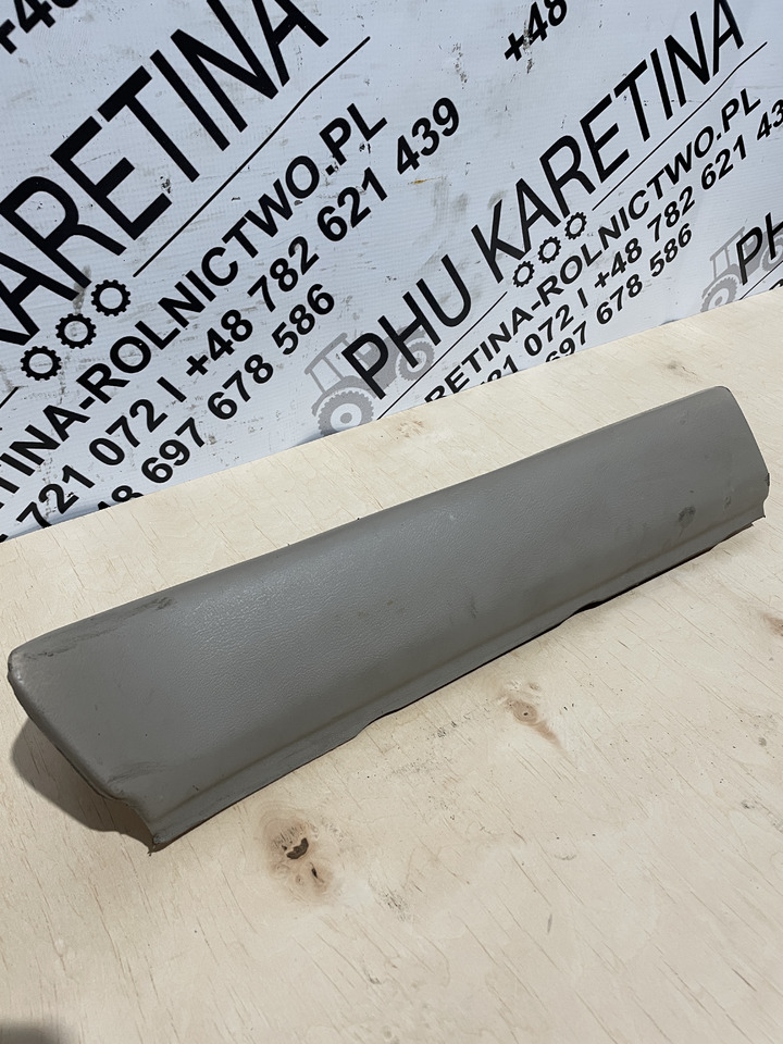 John Deere 6920S - plastik panel wnętrza - Cab and interior for Agricultural machinery: picture 1 John Deere 6920S - plastik panel wnętrza - Cab and interior for Agricultural machinery: picture 1