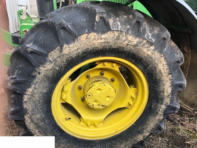 John Deere - Koło Felga 420/70 R24 Koło 520/70 R38 - Wheel and tire package for Agricultural machinery: picture 3 John Deere - Koło Felga 420/70 R24 Koło 520/70 R38 - Wheel and tire package for Agricultural machinery: picture 3