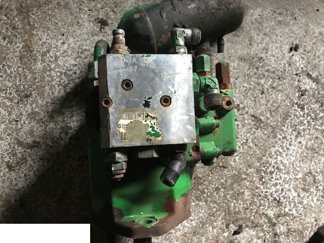 John Deere - Pompa Oleju - Oil pump for Agricultural machinery: picture 2 John Deere - Pompa Oleju - Oil pump for Agricultural machinery: picture 2