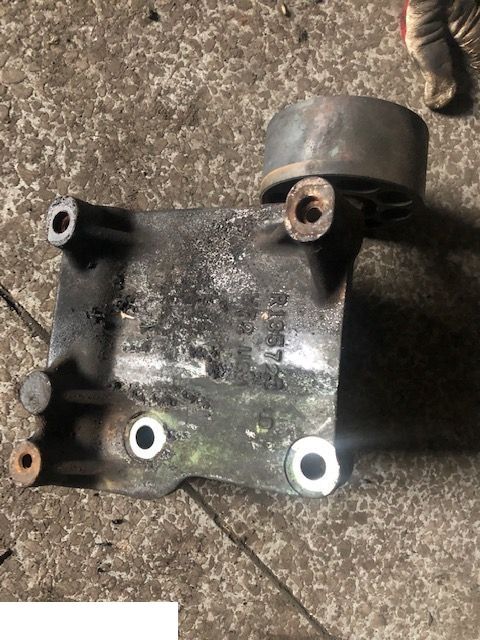 John Deere r135728 - Support Podstawa Klimatyzacji - A/C part for Agricultural machinery: picture 1 John Deere r135728 - Support Podstawa Klimatyzacji - A/C part for Agricultural machinery: picture 1
