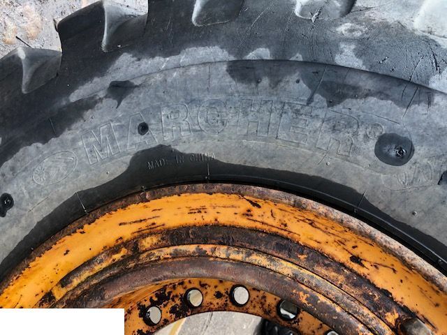 Liebherr 564 - Koło Do Ładowarki 26.5x25 - Wheel and tire package for Construction machinery: picture 4 Liebherr 564 - Koło Do Ładowarki 26.5x25 - Wheel and tire package for Construction machinery: picture 4