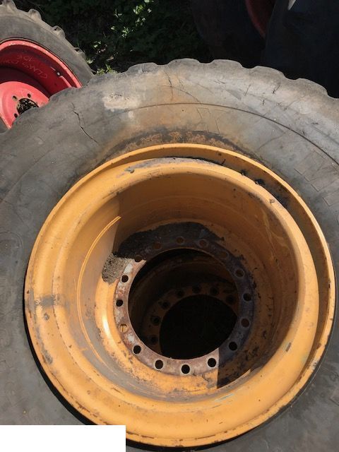 Liebherr L550 - Felga - Rim for Construction machinery: picture 1 Liebherr L550 - Felga - Rim for Construction machinery: picture 1