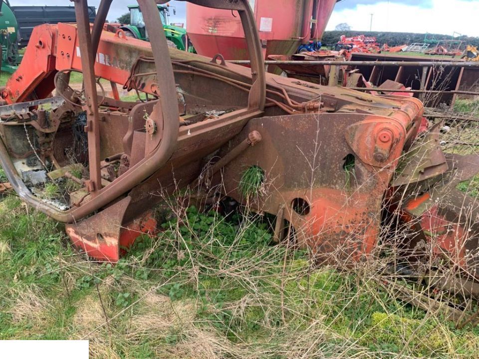 Manitou 731 - SILNIK Perkins 1104C44T ~ CZĘŚCI - Engine for Agricultural machinery: picture 2 Manitou 731 - SILNIK Perkins 1104C44T ~ CZĘŚCI - Engine for Agricultural machinery: picture 2