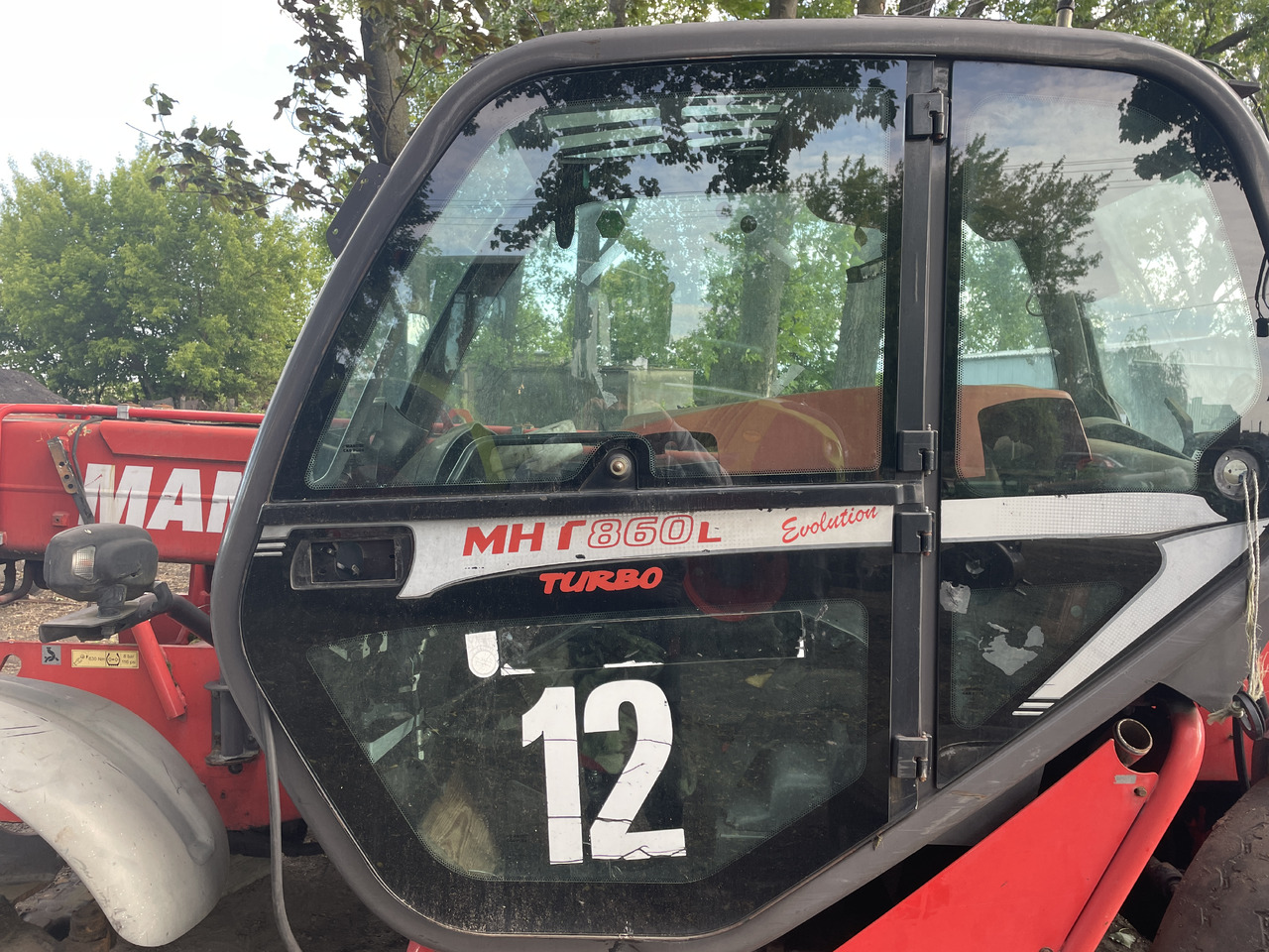 Manitou MHT 860  - części - błotniki drzwi kabina - Door and parts for Agricultural machinery: picture 1 Manitou MHT 860  - części - błotniki drzwi kabina - Door and parts for Agricultural machinery: picture 1