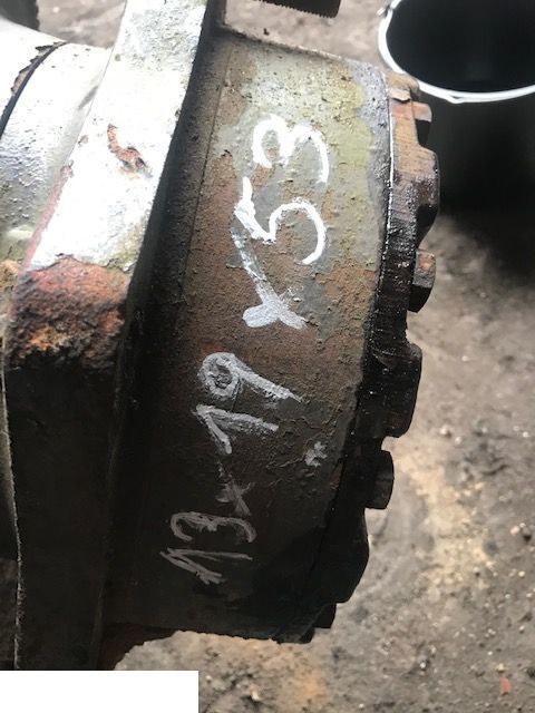Massey Ferguson GKN Comaxle - Zwrotnica 13x19x53 - Steering knuckle for Agricultural machinery: picture 1 Massey Ferguson GKN Comaxle - Zwrotnica 13x19x53 - Steering knuckle for Agricultural machinery: picture 1