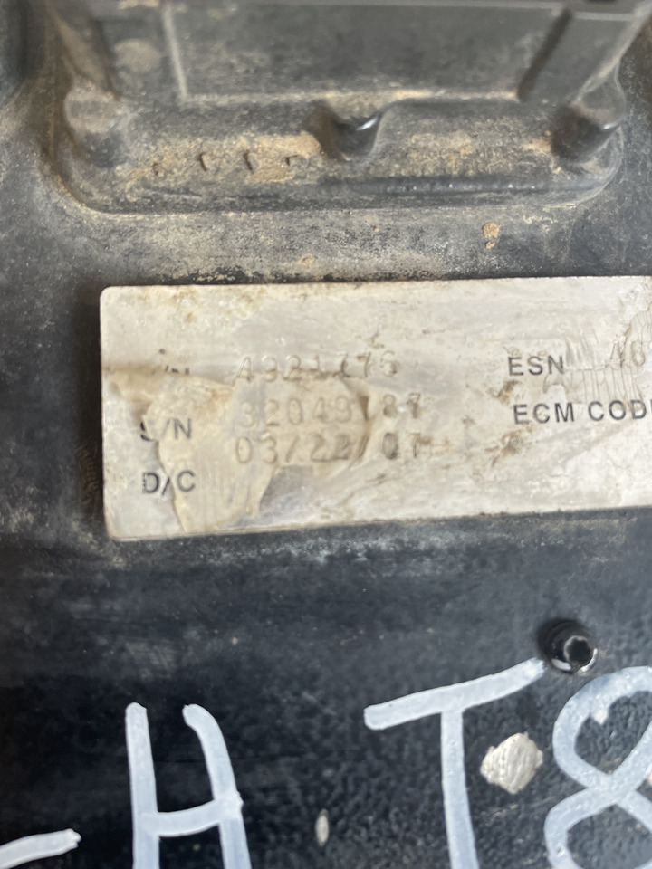 New Holland Cummins - sterownik silnika ECU komputer 4921776 - ECU for Agricultural machinery: picture 4 New Holland Cummins - sterownik silnika ECU komputer 4921776 - ECU for Agricultural machinery: picture 4
