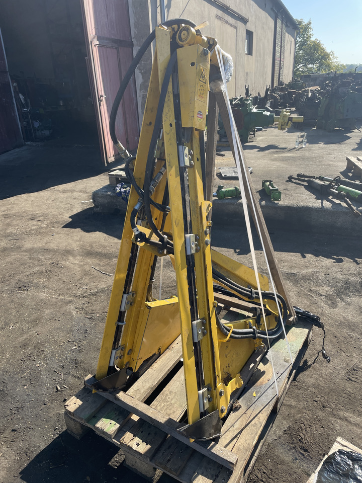 New Holland heder Vario - kosy boczne - Verge mower: picture 4 New Holland heder Vario - kosy boczne - Verge mower: picture 4