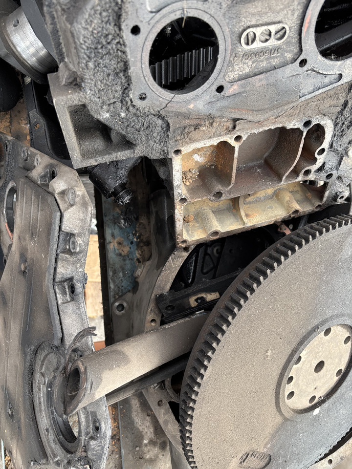 Perkins 1004.4 1004.4T 1006.6 1104C-44 1104D-E44T 3122A05A Koło Zamachowe Pokrywa Obudowa CZĘŚCI - Flywheel for Agricultural machinery: picture 4 Perkins 1004.4 1004.4T 1006.6 1104C-44 1104D-E44T 3122A05A Koło Zamachowe Pokrywa Obudowa CZĘŚCI - Flywheel for Agricultural machinery: picture 4