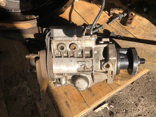 Pompa BOSCH: 0470004014 0986444516 PERKINS: 2644N204 - Fuel pump for Agricultural machinery: picture 3 Pompa BOSCH: 0470004014 0986444516 PERKINS: 2644N204 - Fuel pump for Agricultural machinery: picture 3