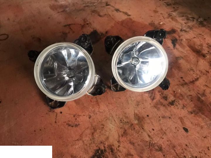 Reflektory claas axion arion GE 12V 85w dot h9 F1 26M - Headlight for Agricultural machinery: picture 1 Reflektory claas axion arion GE 12V 85w dot h9 F1 26M - Headlight for Agricultural machinery: picture 1