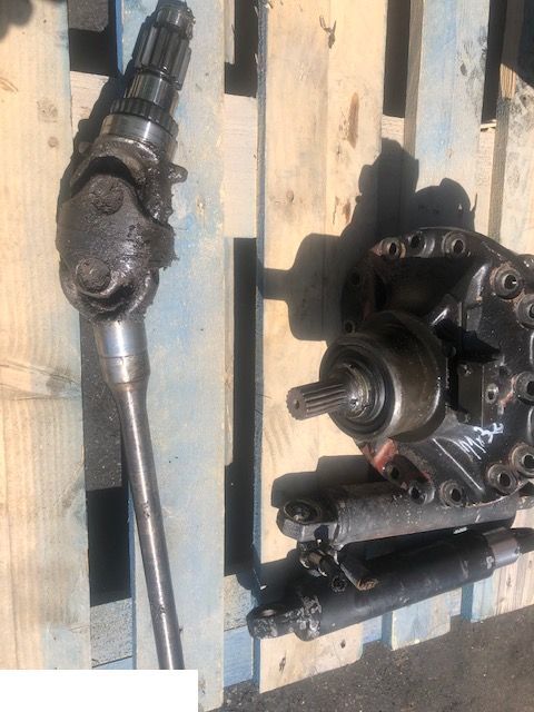 Same Explorer - Obudowa Mostu - Axle and parts for Agricultural machinery: picture 1 Same Explorer - Obudowa Mostu - Axle and parts for Agricultural machinery: picture 1
