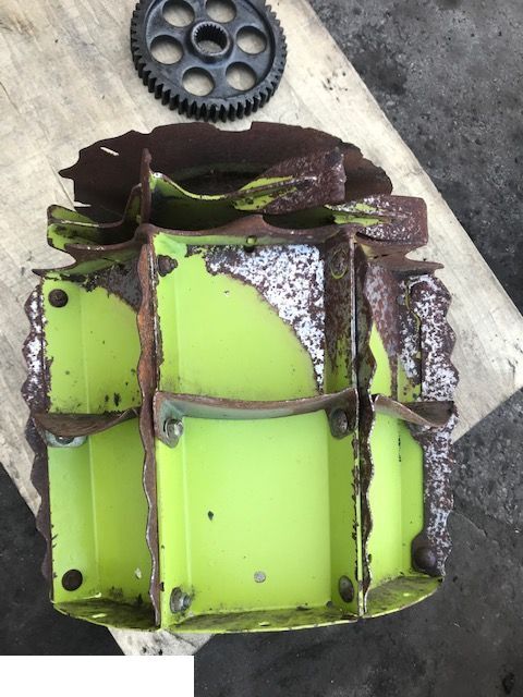 Claas RU 600 XTRA - Koło - Spare parts for Corn header: picture 2 Claas RU 600 XTRA - Koło - Spare parts for Corn header: picture 2