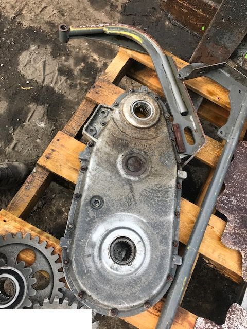 Claas RU 600 XTRA - Obudowa - Spare parts for Corn header: picture 3 Claas RU 600 XTRA - Obudowa - Spare parts for Corn header: picture 3