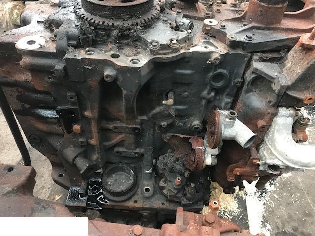 Steyr 4115 PROFI - TYLKO CZĘŚCI MECHANICZNE - Spare parts for Agricultural machinery: picture 2 Steyr 4115 PROFI - TYLKO CZĘŚCI MECHANICZNE - Spare parts for Agricultural machinery: picture 2