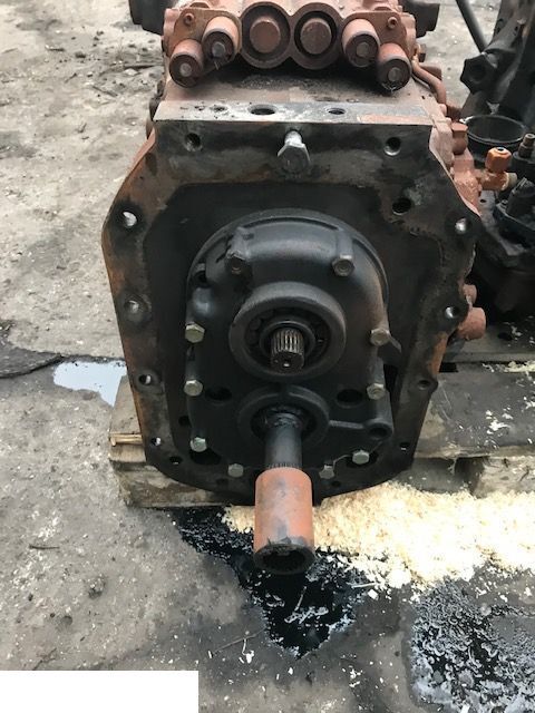 Steyr 4115 PROFI - TYLKO CZĘŚCI MECHANICZNE - Spare parts for Agricultural machinery: picture 3 Steyr 4115 PROFI - TYLKO CZĘŚCI MECHANICZNE - Spare parts for Agricultural machinery: picture 3