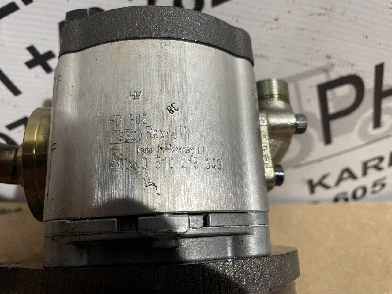 Valtra S354 Massey 8480 - skrzynia biegów - pompa hydrauliczna Rexroth G916100490030 0510515343 - Hydraulic pump for Agricultural machinery: picture 2 Valtra S354 Massey 8480 - skrzynia biegów - pompa hydrauliczna Rexroth G916100490030 0510515343 - Hydraulic pump for Agricultural machinery: picture 2