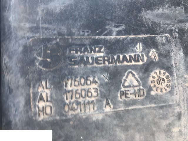Zbiornik Paliwa - John Deere 7530 Premium - Fuel tank for Agricultural machinery: picture 1 Zbiornik Paliwa - John Deere 7530 Premium - Fuel tank for Agricultural machinery: picture 1