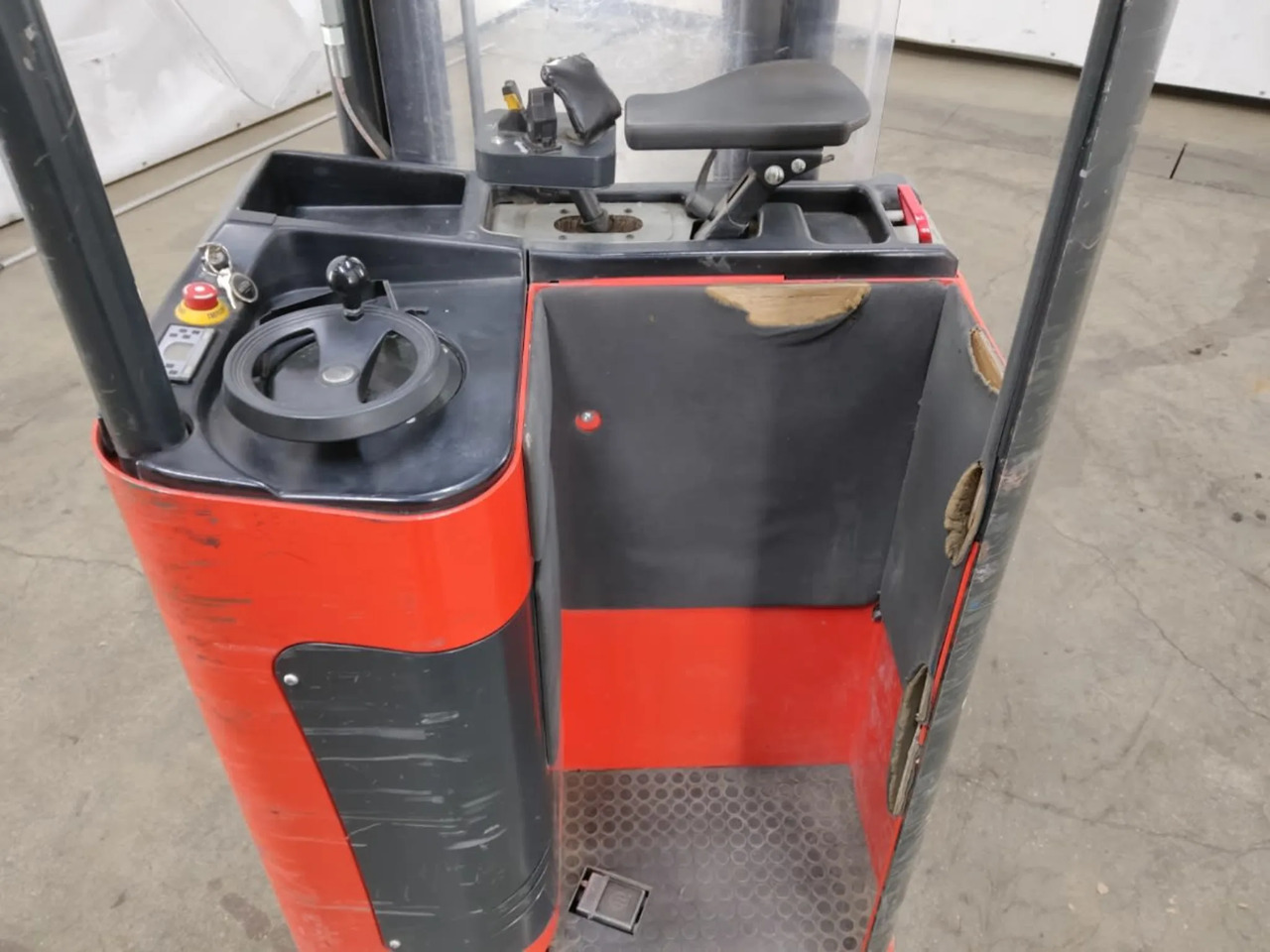 Actil L1350 - Stacker: picture 4 Actil L1350 - Stacker: picture 4
