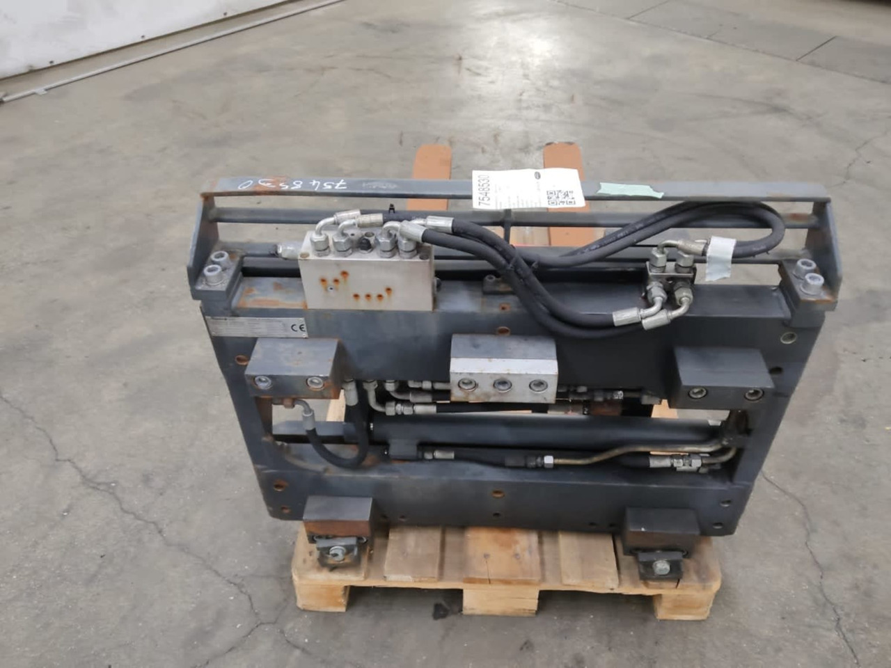 Durwen ZVP25 - Attachment for Material handling equipment: picture 4 Durwen ZVP25 - Attachment for Material handling equipment: picture 4