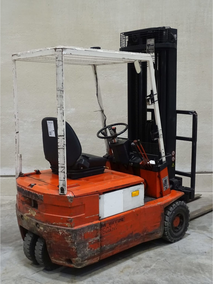 Montini 1603HE - Electric forklift: picture 3 Montini 1603HE - Electric forklift: picture 3