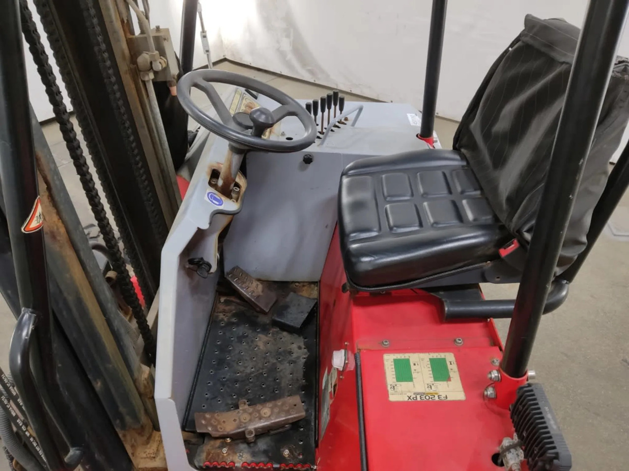 Palfinger F3 -203PX - Diesel forklift: picture 4 Palfinger F3 -203PX - Diesel forklift: picture 4