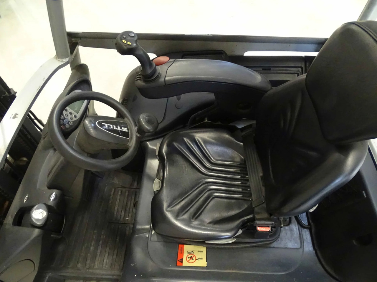 STILL RX20-16P/DriveIn - Electric forklift: picture 3 STILL RX20-16P/DriveIn - Electric forklift: picture 3
