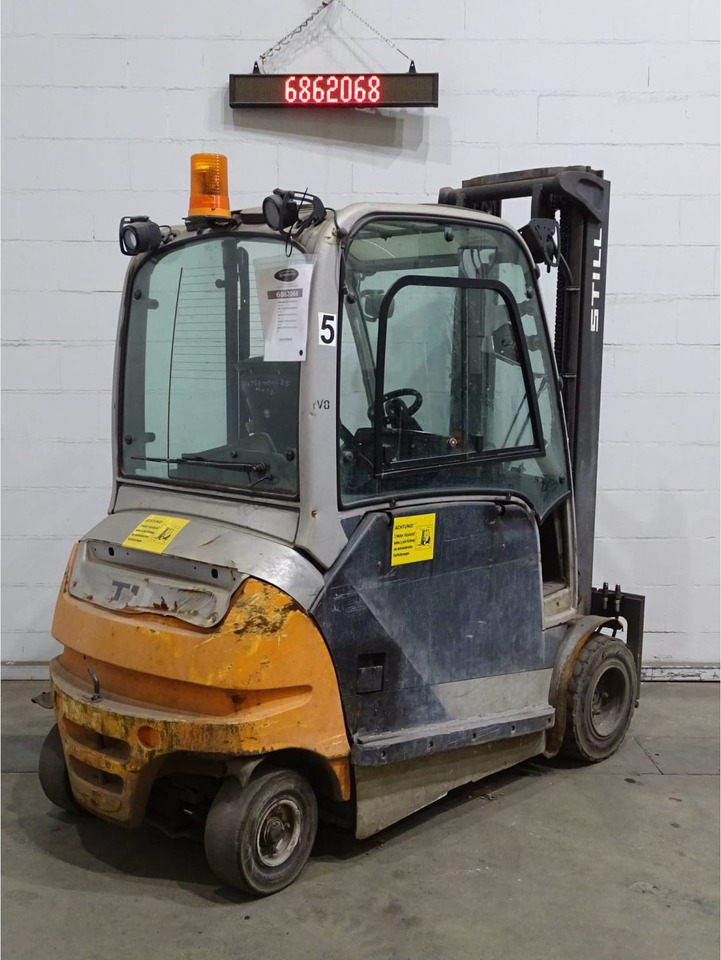 STILL RX60-35 - Electric forklift: picture 3 STILL RX60-35 - Electric forklift: picture 3