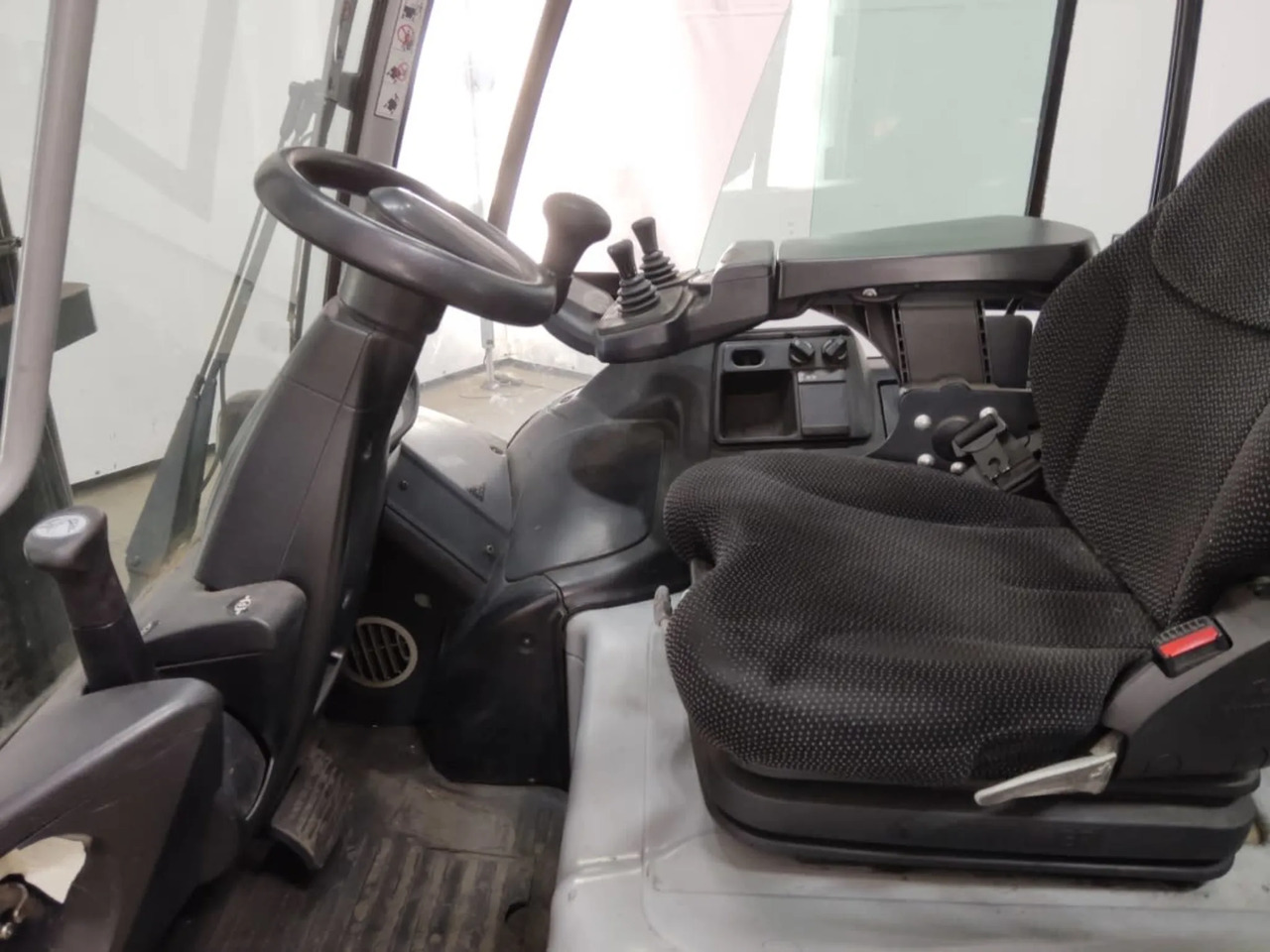 STILL RX60-50/600 - Electric forklift: picture 4 STILL RX60-50/600 - Electric forklift: picture 4