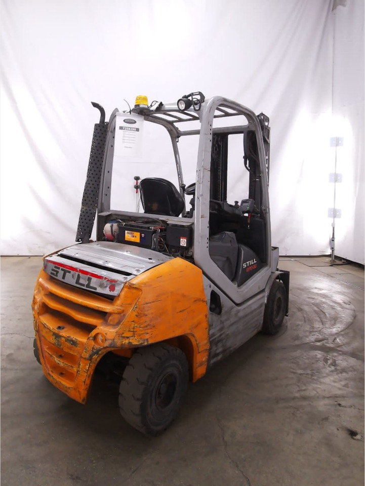 STILL RX70-30 - Diesel forklift: picture 3 STILL RX70-30 - Diesel forklift: picture 3