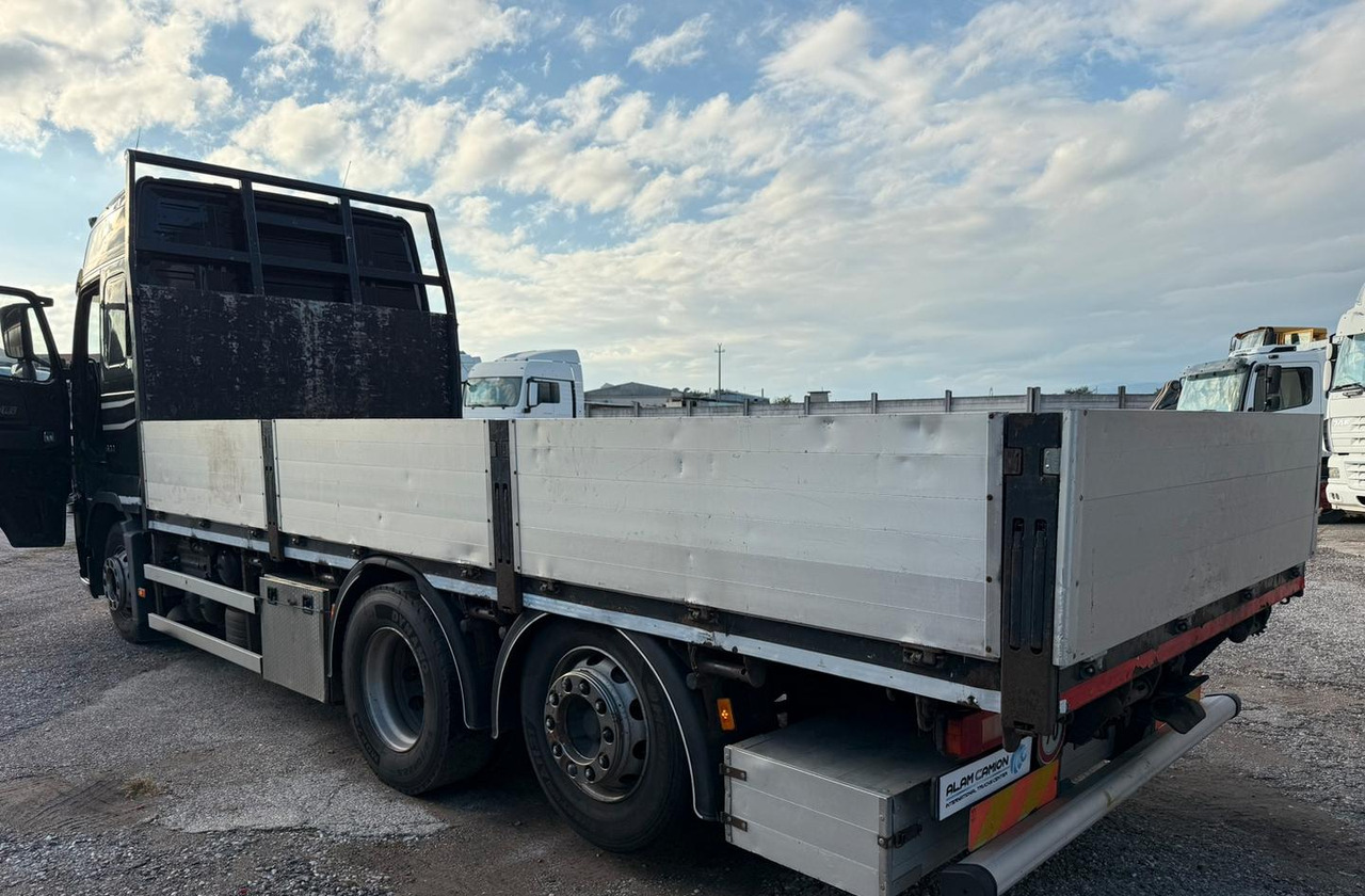 Volvo FH6-600. Euro 5 - Dropside/ Flatbed truck: picture 5 Volvo FH6-600. Euro 5 - Dropside/ Flatbed truck: picture 5