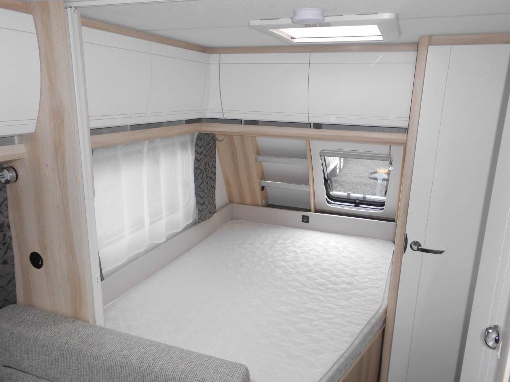 Caravan Hobby De Luxe 400 SFe 1500kg., Fahrradträger: picture 12