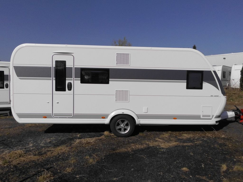 Hobby De Luxe 560 KMFe 2025 2000kg. Ambiente - Caravan: picture 1 Hobby De Luxe 560 KMFe 2025 2000kg. Ambiente - Caravan: picture 1