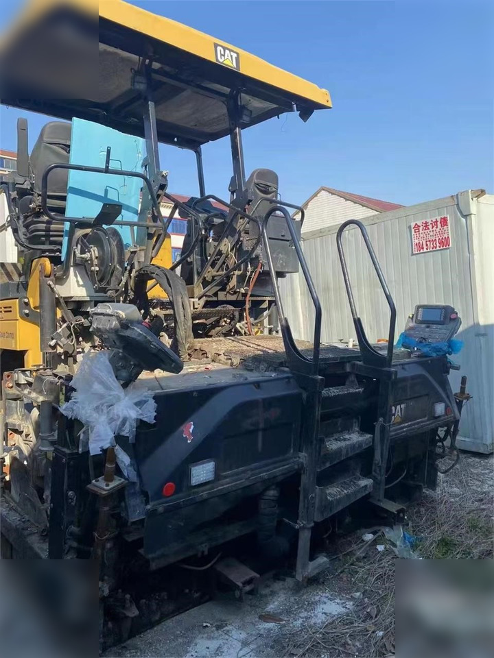 2017 CATERPILLAR AP-655F - Asphalt paver: picture 3 2017 CATERPILLAR AP-655F - Asphalt paver: picture 3