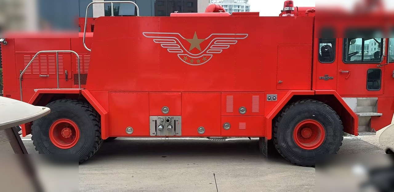 2019 OSHKOSH T1500 - Fire truck: picture 1 2019 OSHKOSH T1500 - Fire truck: picture 1
