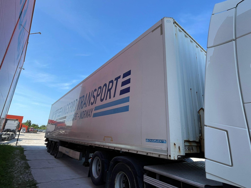 Closed box semi-trailer Krone SD SKAP BOX L=13675 mm: picture 6
