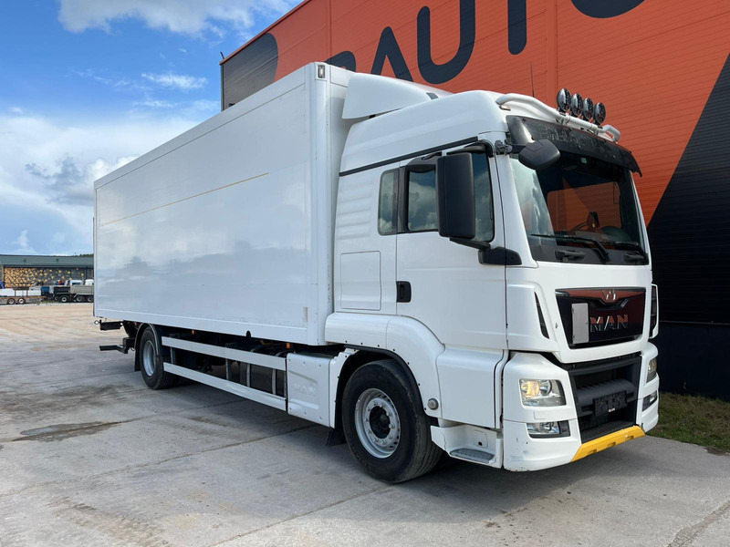 MAN TGS 18.400 4x2 ADR AT / BOX L=8189 mm - Box truck: picture 4 MAN TGS 18.400 4x2 ADR AT / BOX L=8189 mm - Box truck: picture 4