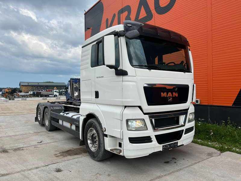 MAN TGX 26.480 6X2 / HIAB L20 TON / L= 5300mm - Hook lift truck: picture 4 MAN TGX 26.480 6X2 / HIAB L20 TON / L= 5300mm - Hook lift truck: picture 4