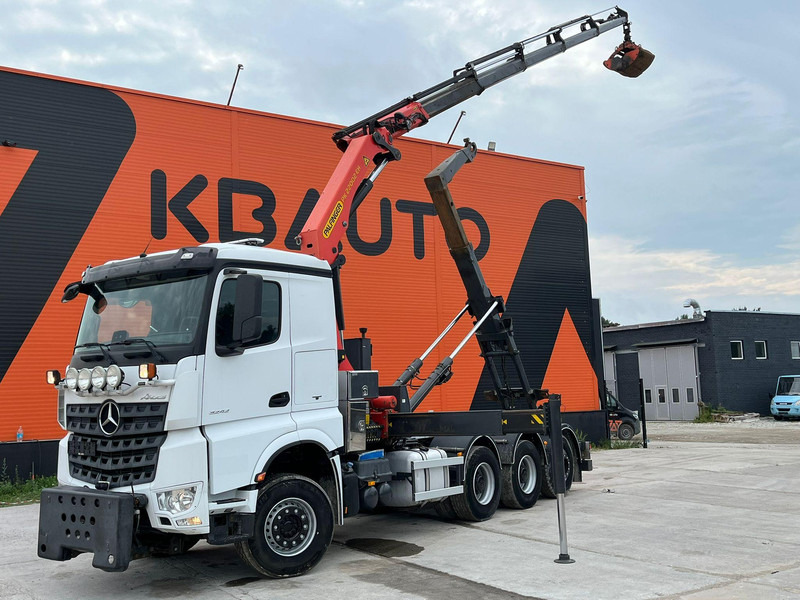 Mercedes-Benz Arocs 3242 8x4 PK22002 / RETARDER / SNOW PLOW EQUIPMENT / GRAPPLE - Hook lift truck, Crane truck: picture 1 Mercedes-Benz Arocs 3242 8x4 PK22002 / RETARDER / SNOW PLOW EQUIPMENT / GRAPPLE - Hook lift truck, Crane truck: picture 1