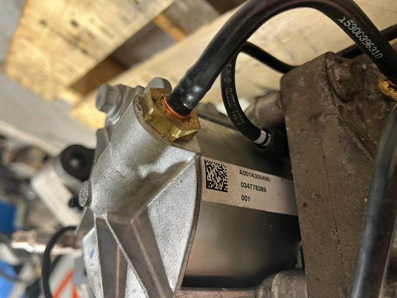 Mercedes-Benz Retarder A0014300495 NEW - Gearbox for Truck: picture 5 Mercedes-Benz Retarder A0014300495 NEW - Gearbox for Truck: picture 5