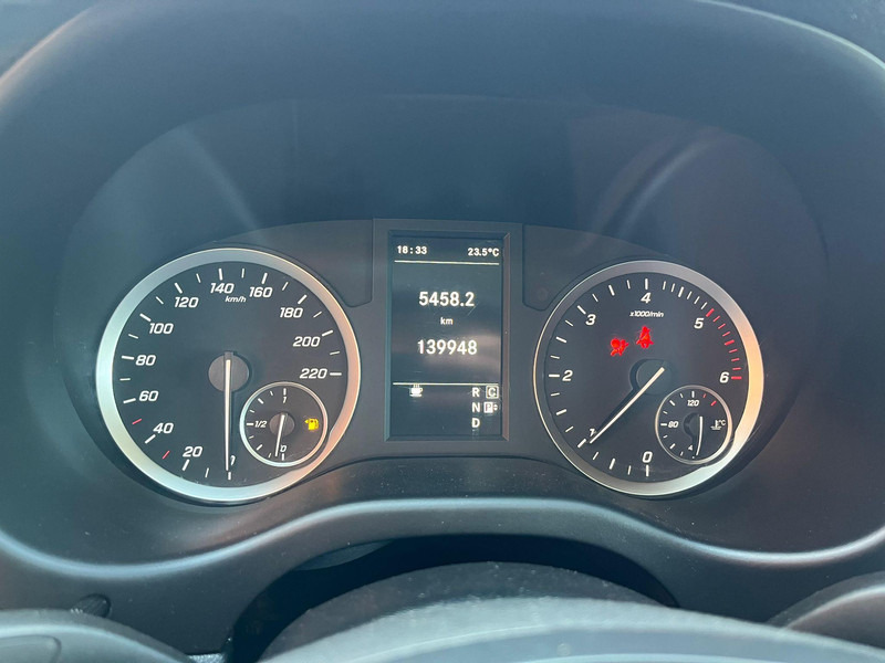 Refrigerated van Mercedes-Benz Vito 116 CDI NEOS 100: picture 17