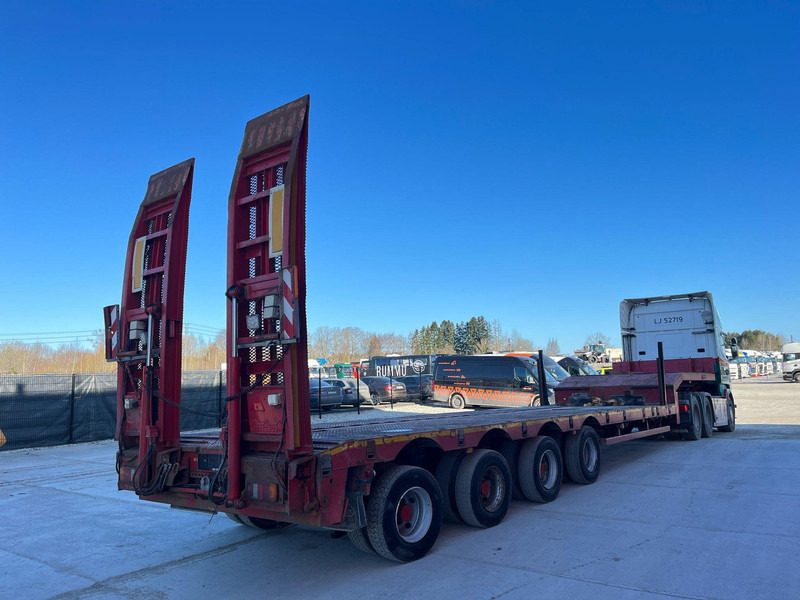 Nooteboom MCO-58-04V PLATFORM 9900 mm + 6100 + 6400 mm EXTENDABLE / LOADING HEIGHT 860 mm / ALL STEERED AXLES - Low loader semi-trailer: picture 4 Nooteboom MCO-58-04V PLATFORM 9900 mm + 6100 + 6400 mm EXTENDABLE / LOADING HEIGHT 860 mm / ALL STEERED AXLES - Low loader semi-trailer: picture 4