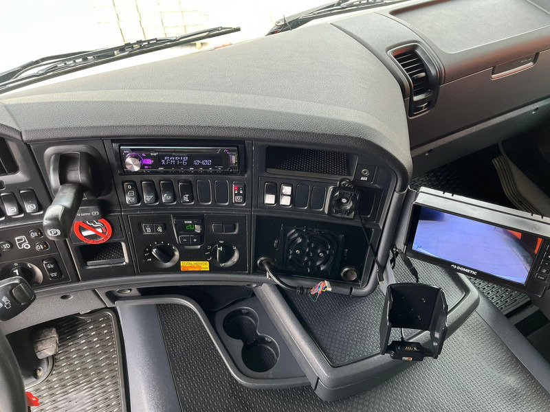 Scania G 440 6x2*4 EURO 6 ! / RETARDER / BOX L=8427 mm leasing Scania G 440 6x2*4 EURO 6 ! / RETARDER / BOX L=8427 mm: picture 19